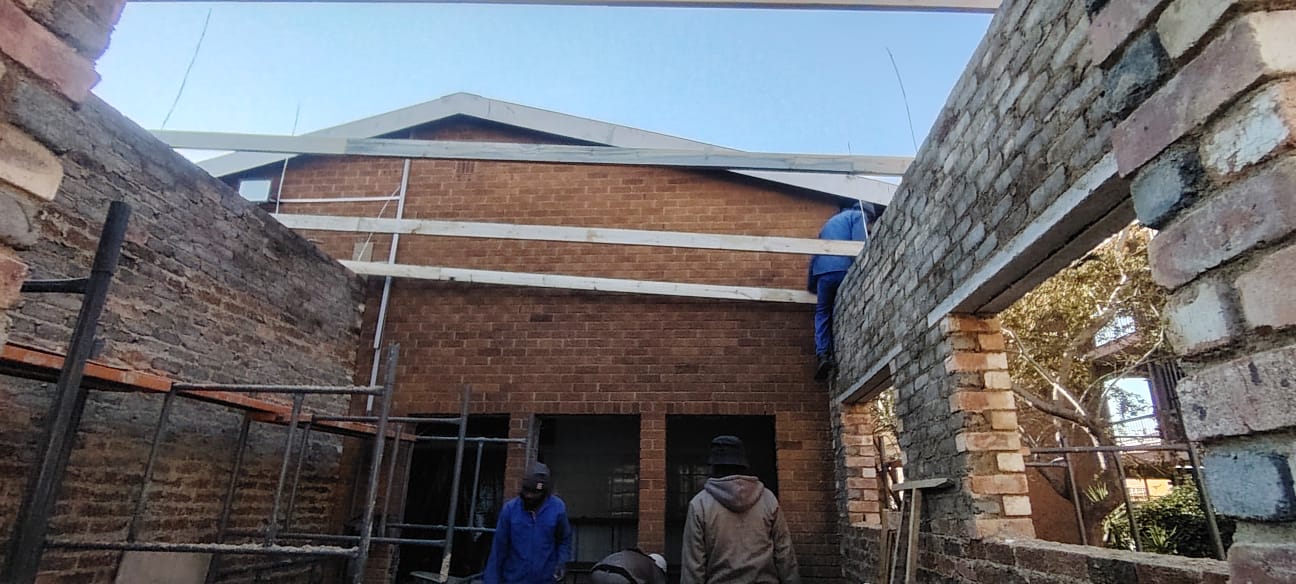 Surface preparation during a Gauteng restoration project